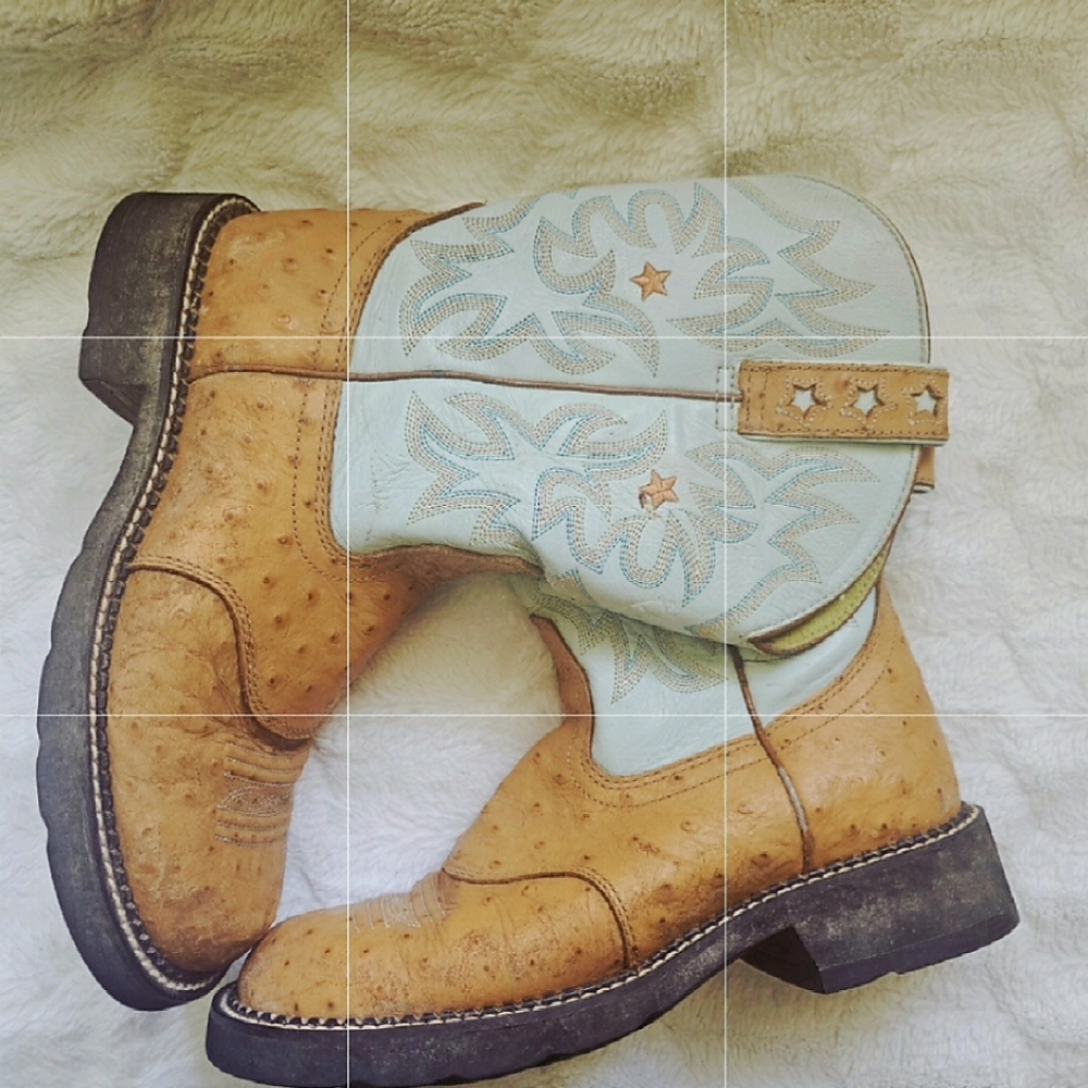 ARIAT Ostrich Print Mint Baby Leather Stars Western Cowgirl Ropers Boots Sz 8.5